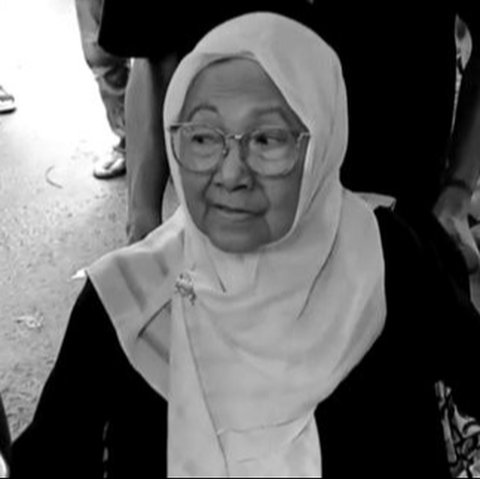 Kabar Duka, Bunda Iffet Ibu Bimbim Slank Meninggal Dunia di Usia 87 Tahun
