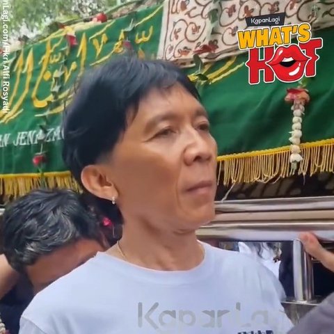 Potret Suasana Duka di Markas Slankers di Potlot, Bimbim Slank  Tegar Panggul Keranda Bunda Iffet