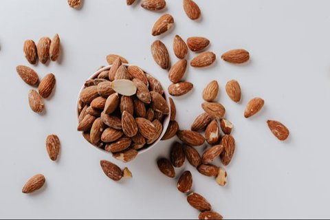 9 Makanan Kaya Biotin untuk Menunjang Kesehatan Rambut dan Kulit