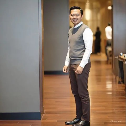 Referensi Outfit Kemeja Putih