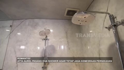 5 Potret Kamar Mandi Aurel Hermansyah & Atta Halilintar Seluas Lapangan Sepakbola, Dilengkapi Bathtub Rp200 Juta