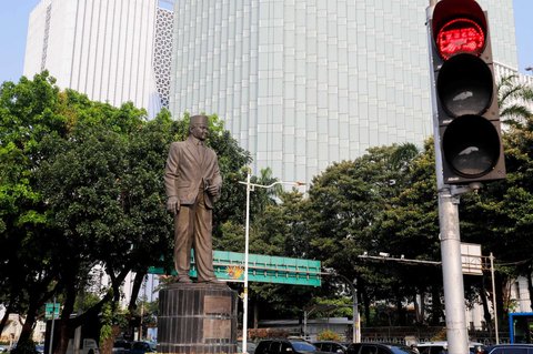 FOTO: Pemprov Jakarta Akan Pindahkan Patung MH Thamrin ke Museum