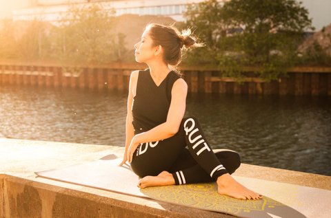 Ilustrasi Yoga
