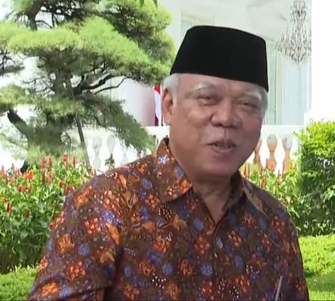 Kepala Otorita Ibu Kota Nusantara (OIKN), Basuki Hadimuljono, mengungkapkan kecintaannya pada pempek Palembang sebagai hidangan Lebaran favoritnya, bahkan menyebut akan pusing jika tak menyantapnya.