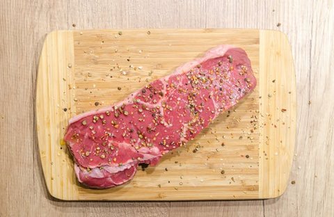 Terungkap! Hal yang Salah Kaprah soal Memasak Steak di Oven