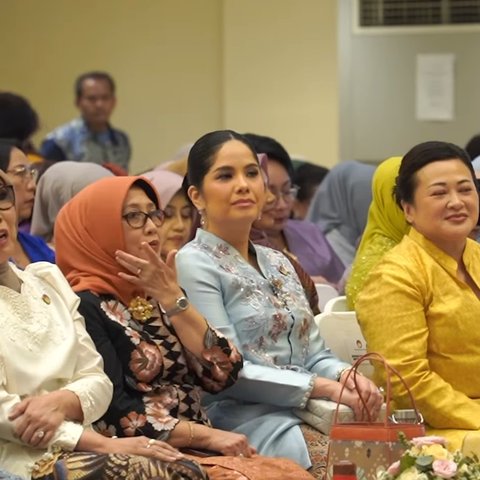 Cantik Natural Annisa Pohan Hadiri Halal Bihalal DWP Pusat, Penampilannya Dipuji Berkelas