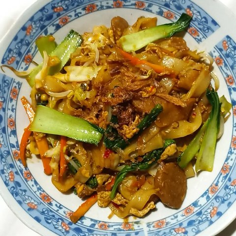 Resep Masakan Kwetiau Goreng Spesial ala Kaki Lima