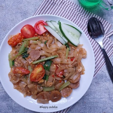 Resep Masakan Kwetiau Goreng Pedas