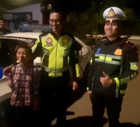 bocah tertinggal di rest area tol trans sumatera