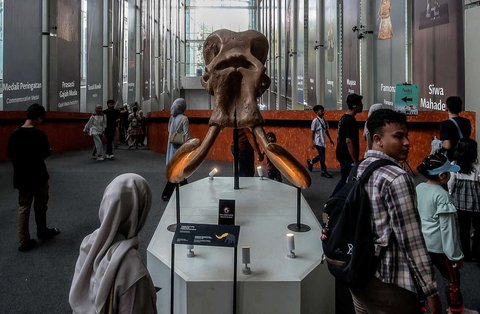 FOTO: Museum Nasional Jadi Alternatif Warga untuk Habiskan Libur Lebaran 2025, Segini Harga Tiketnya!