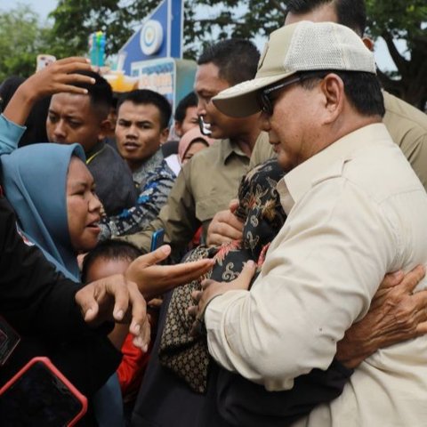 Kantor Komunikasi Kepresidenan (PCO) menyebut Presiden Prabowo sebagai 'Strategist in Chief' yang menerapkan tujuh strategi jitu untuk membawa Indonesia menuju kemajuan dalam 150 hari pemerintahannya.