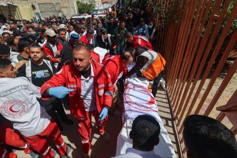 petugas medis palestina di gaza