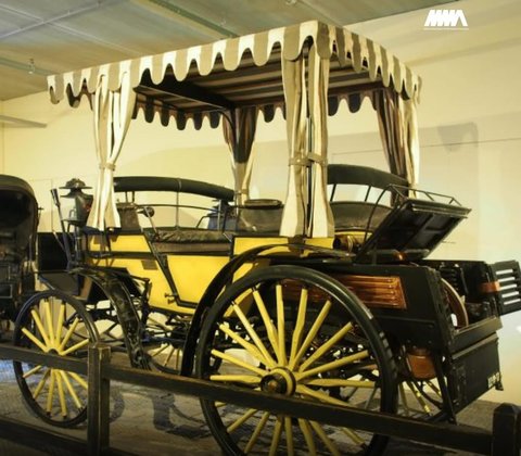 Mobil Jadul di RI