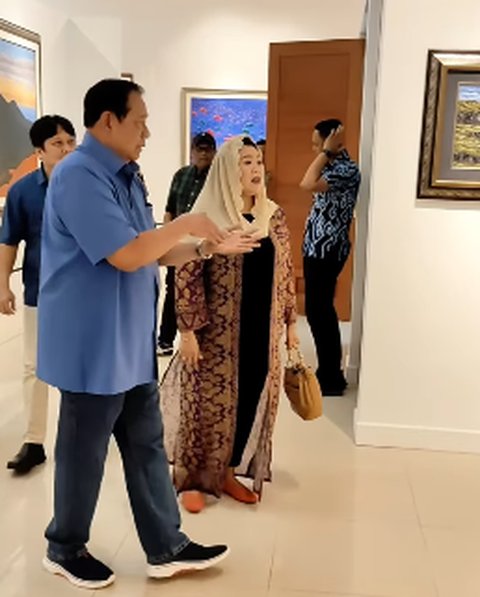 Putri Presiden RI ke-4 Datangi Galleri SBY, Ada Satu Lukisan Bikin Kagum dan Takjub