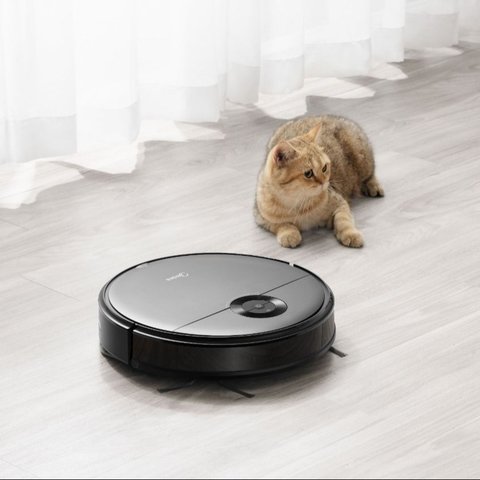 Midea Robot Vacuum Cleaner (Istimewa)