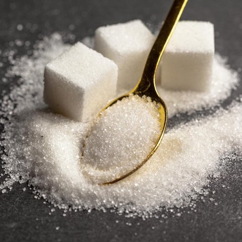 Metode diet menghindari dan menghilangkan konsumsi tambahan gula ataupun alami. (Sumber: Freepik/fabrikasimf).