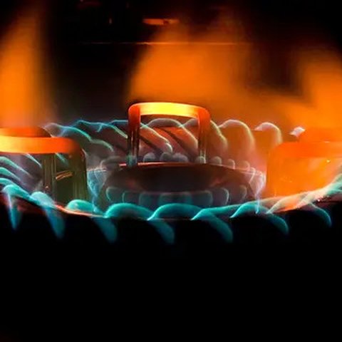 Ilustrasi api kompor. (Foto: Freepik)