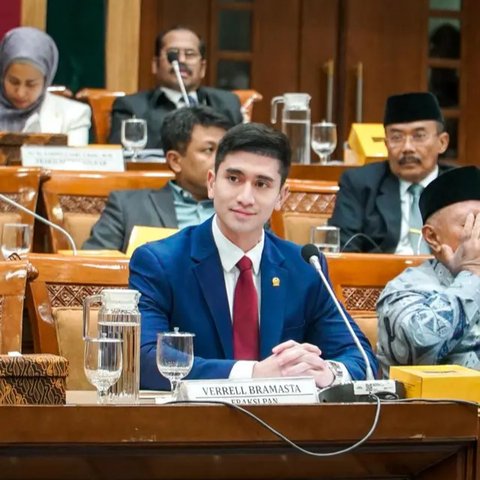 Public Speaking Verrell Bramasta di Forum Internasional Kembali Jadi Sorotan Netizen. (instagram/bramastavrl)