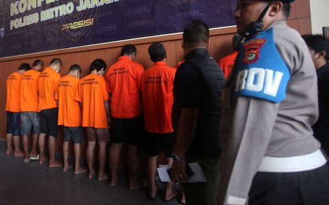 FOTO: Polres Jakpus Bekuk Puluhan Terduga Preman yang Bikin Resah, 9 Orang Jadi Tersangka