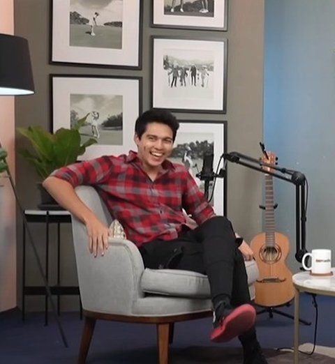 Video Podcast Lawas Luna Maya dan Maxime Bouttier Viral: Defisni Berawal dari Candaan, Berakhir Naik Pelaminan