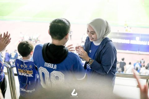 Anak Kang Demul Bikin Kejutan Lamar Wabup Cantik Anak Jenderal Polisi saat Persib Juara