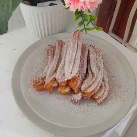 6 Resep Churros Kekinian, Manis dan Renyah untuk Ide Jualan