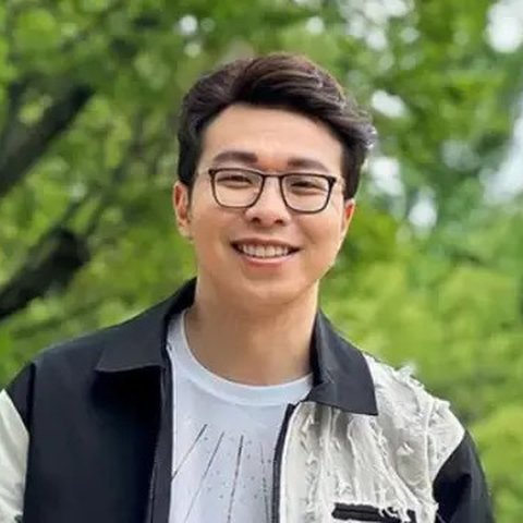 7 Transformasi Dokter Richard Lee dari Remaja Hingga Kini Tenar, Curi Perhatian (IG/dr.richard_lee)