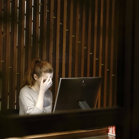 Ilustrasi stres, depresi, anxiety, lelah bekerja. Photo By Unsplash