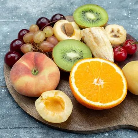 ilustrasi buah-buahan tinggi serat/copyright freepik.com/KamranAydinov