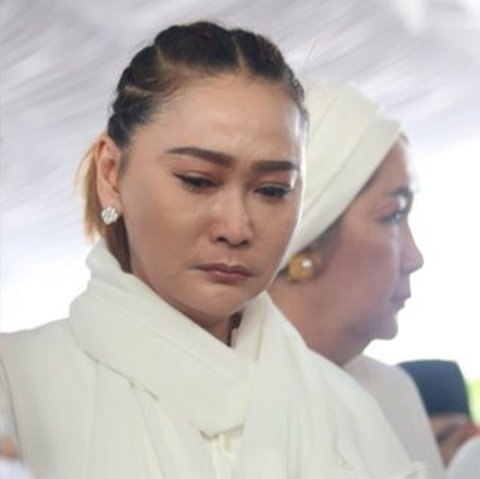 Petty Tunjungsari Ungkap Peran Inul Daratista di Hari-Hari Terakhir Titiek Puspa