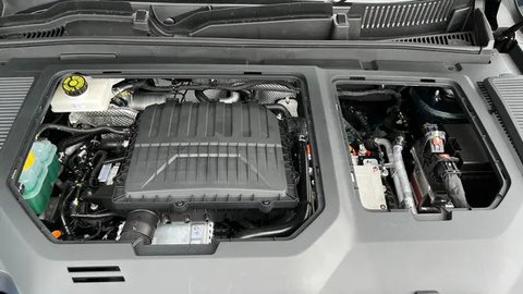 Chery Tiggo 8 CSH telah siap untuk memeriahkan industri otomotif di tanah air. (Liputan6.com / Septian Pamungkas)