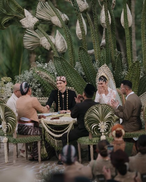 Akad Nikah Luna Maya