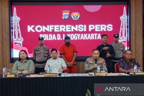 Polda DIY mengamankan 10 satwa dilindungi dari seorang warga di Kulon Progo yang membelinya secara ilegal melalui media sosial, dengan total transaksi mencapai Rp47,5 juta.