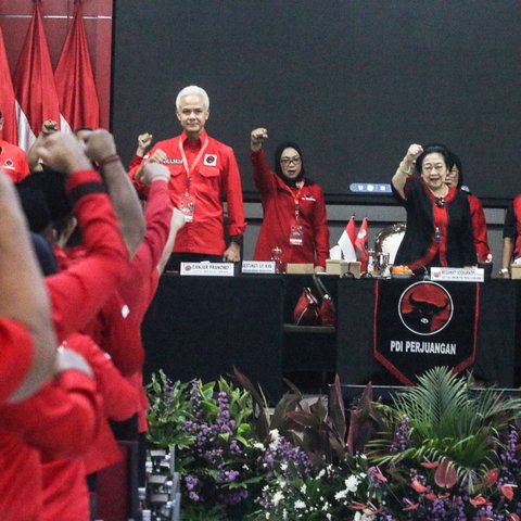 Megawati ke Kepala Daerah PDIP: Menang Itu Artinya Melayani dan Mensejahterakan Rakyat