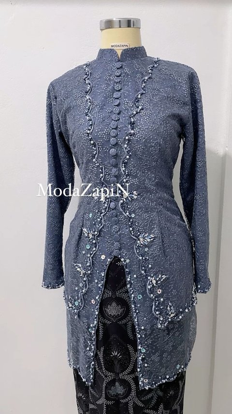 Ilustrasi Kebaya Kancing Shanghai