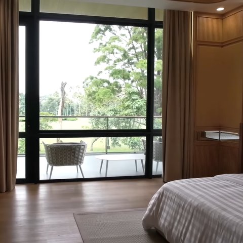 8 Potret Kamar Tidur Luna Maya yang Mewah dan Elegan, Serasa Menginap di Hotel Bintang Lima