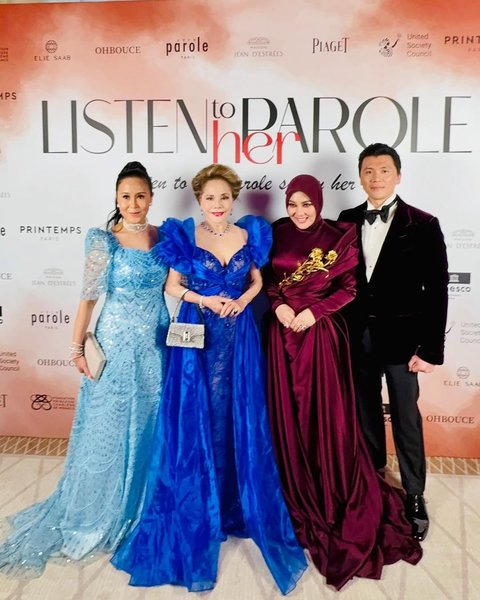 Tak Hanya Angelina Jolie, Syahrini Asik Foto Bareng dengan Istri Presiden Soekarno di Gala Dinner Cannes 2025