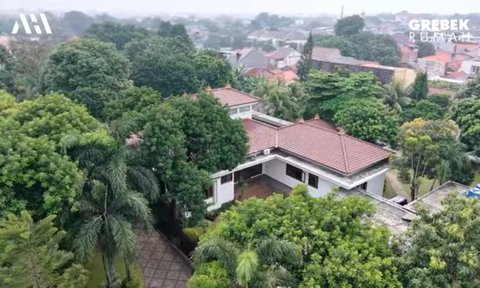 Seluas 5.000 Meter, 5 Potret Rumah Mewah Pengacara Muda Sangun Ragahdo - Ada Gaming Room Hingga Garasi Super Cozy