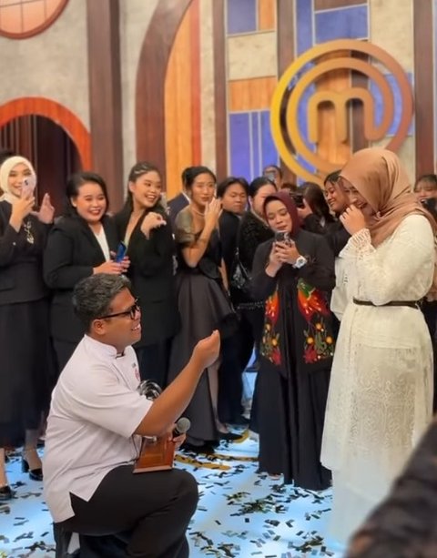 Chef Renatta Syok Lihat Pemenang Master Chef Indonesia Season 12 Langsung Melamar Sang Kekasih di Studio, Romantis Bikin Baper