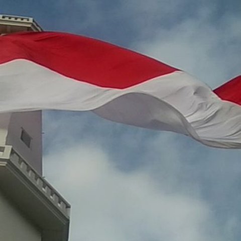 Sebarkan semangat positif kita untuk menjadi bangsa yang lebih maju dan baik melalui ucapan Hari Kebangkitan Nasional.