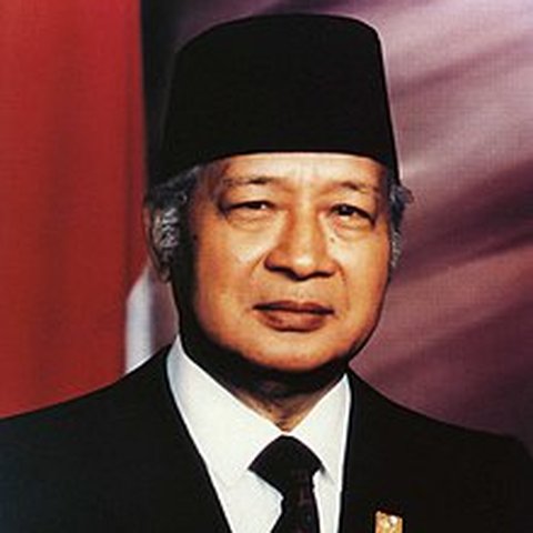 Kisah Soeharto dan Ibu Tien