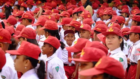 Ilustrasi anak sekolah dasar sedang upacara bendera. (Foto: Istimewa)