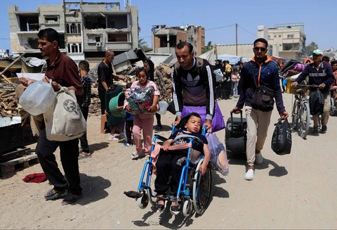 FOTO:  Militer Israel Perintahkan Warga Gaza Mengungsi