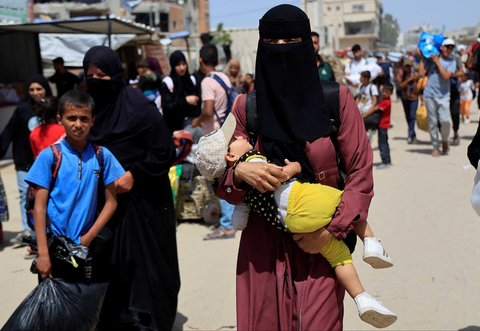 FOTO:  Militer Israel Perintahkan Warga Gaza Mengungsi