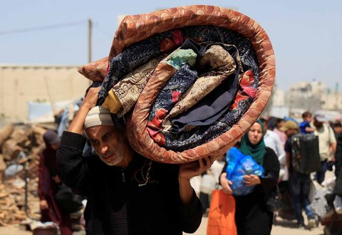FOTO:  Militer Israel Perintahkan Warga Gaza Mengungsi