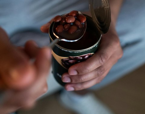 Ilustrasi Kacang Kalengan