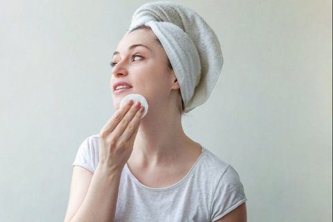 Cara Mengencangkan Kulit Wajah dengan Bahan Alami, Tips Terbaik untuk Awet Muda
