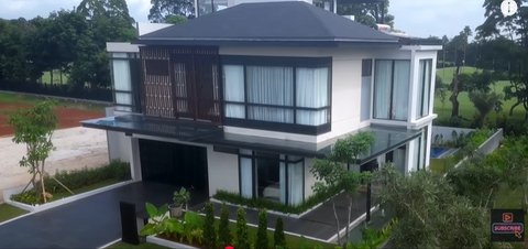 10 Potret Kamar Mandi Luna Maya Mewah dan Luas, Mahal Sekelas Hotel Bintang 5