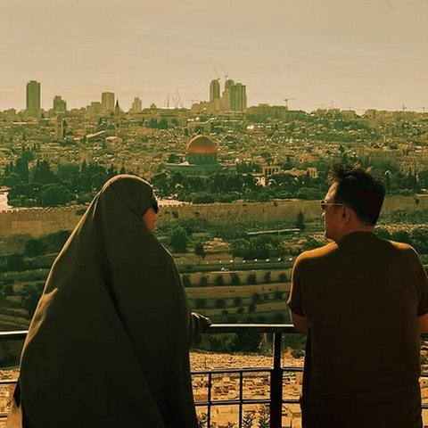5 Potret Hanung Bramantyo Nyusul Zaskia Adya Mecca ke Palestina, Lewati Perbatasan Israel Penuh Ketegangan