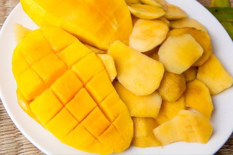 Sugar Craving? Ini 6 Buah yang Bisa Jadi Solusi Sehat